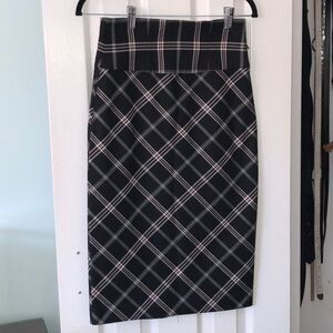 NWOT Black Gray/Pink Plaid High Waisted Skirt